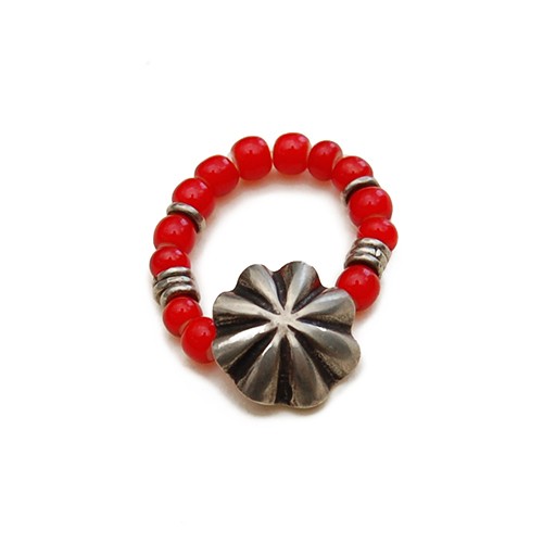 CONCHO BEADS RING